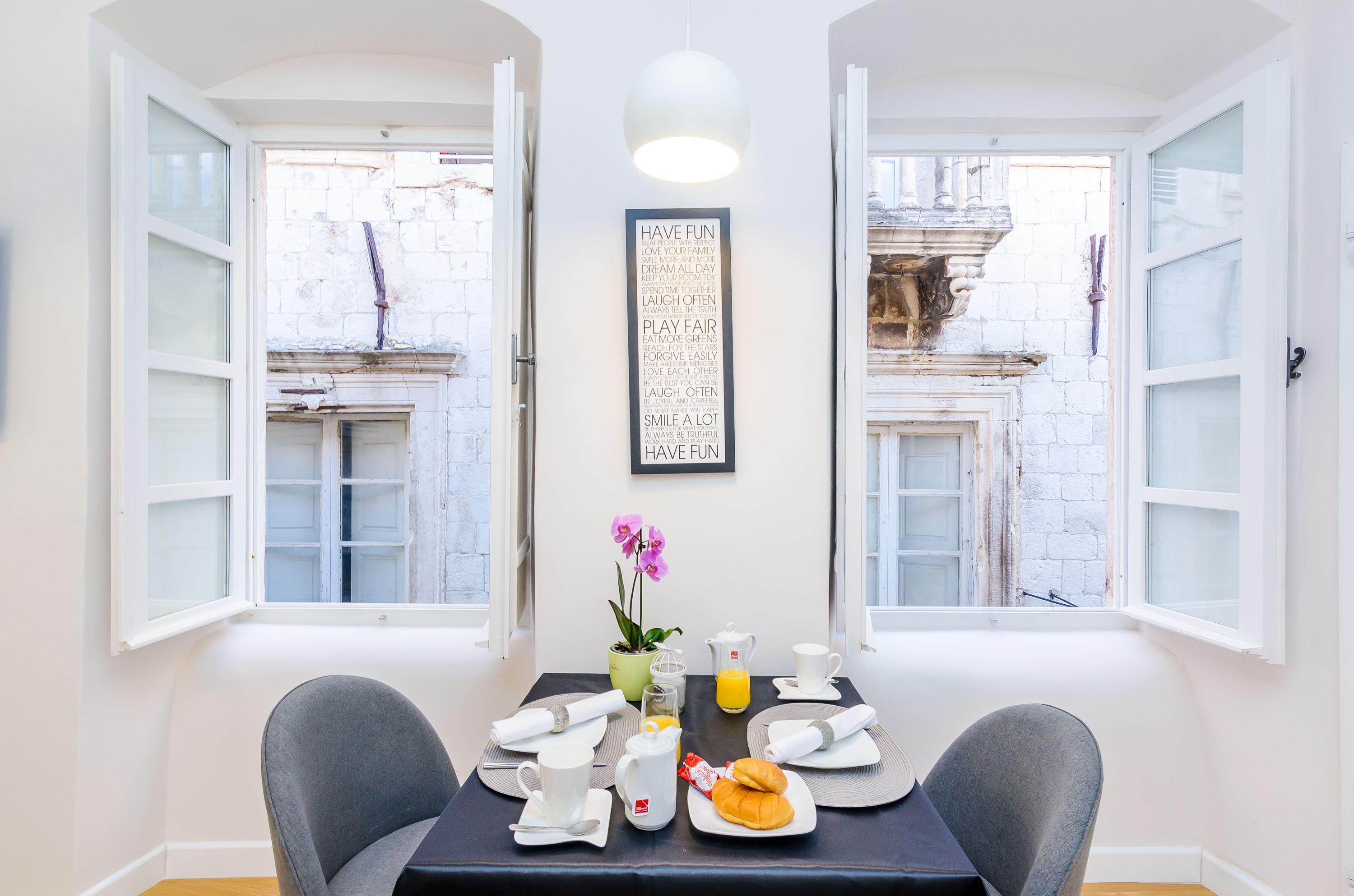 Leonarda Baroque House - Old Town Apartamento *