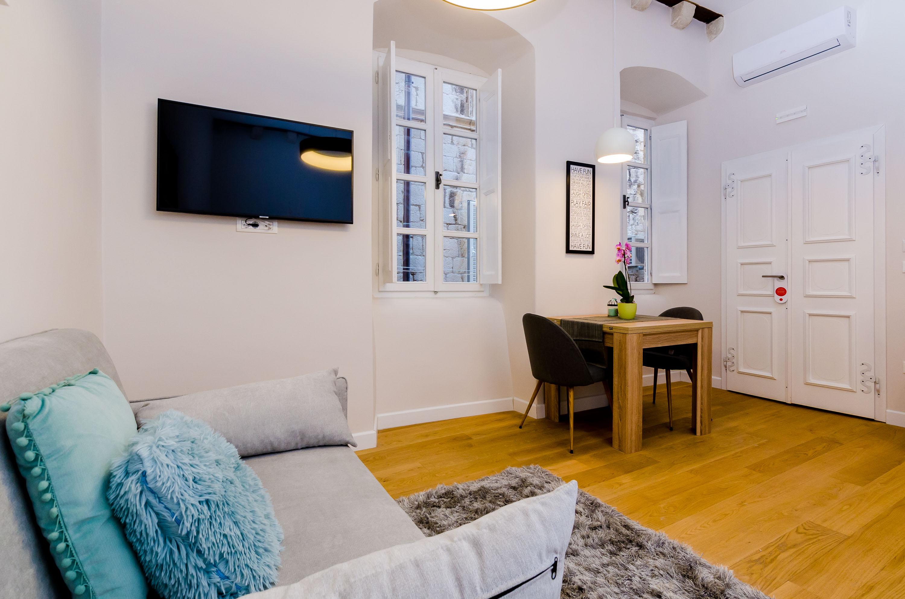 Leonarda Baroque House - Old Town Apartamento